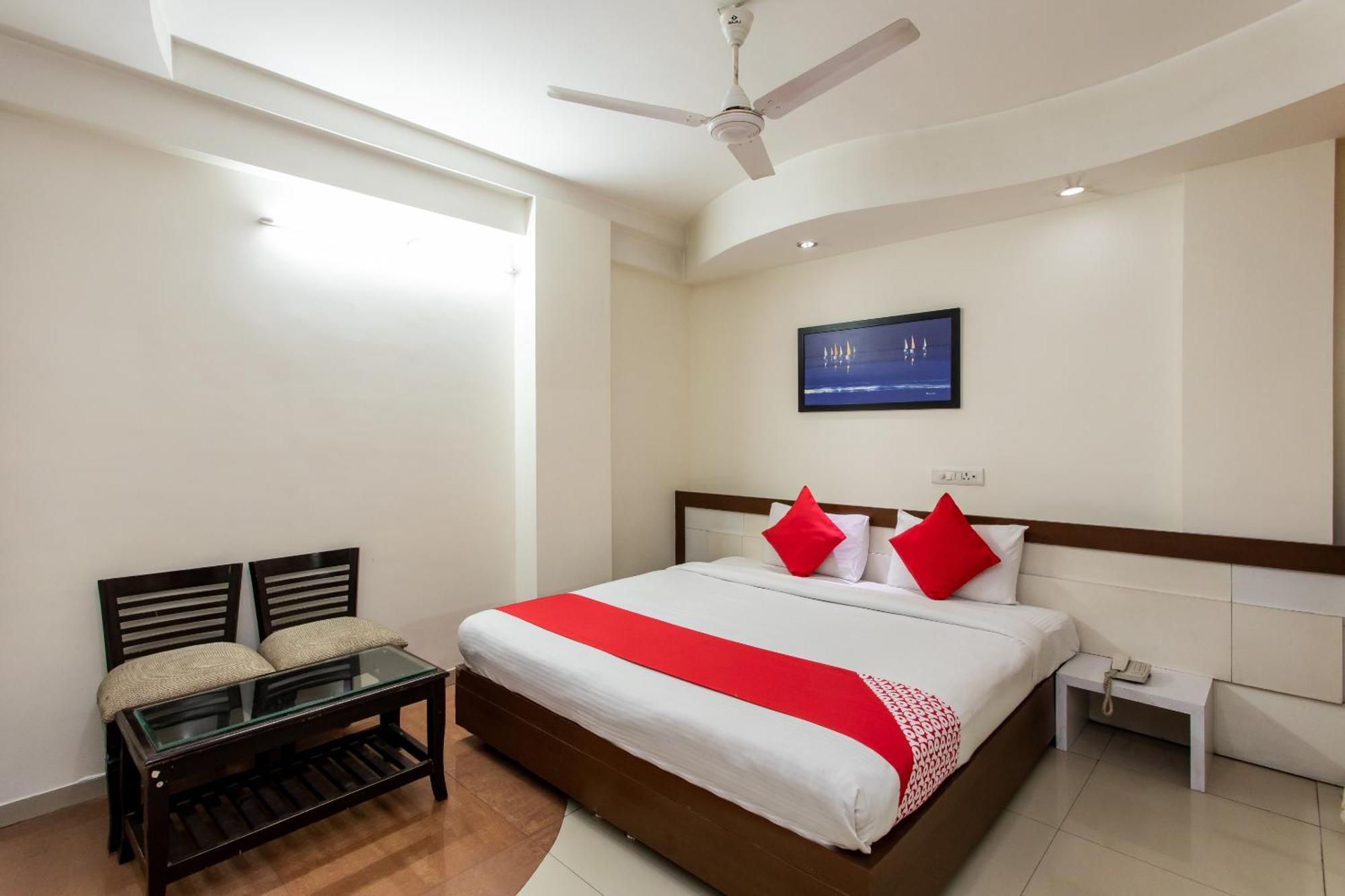 Super Hotel O Mohit Regency Bhopal Eksteriør billede