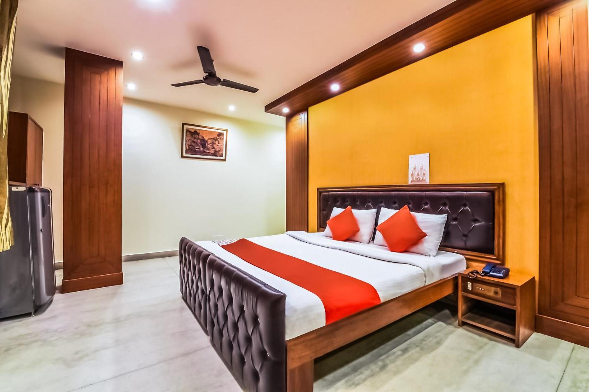 Super Hotel O Mohit Regency Bhopal Eksteriør billede