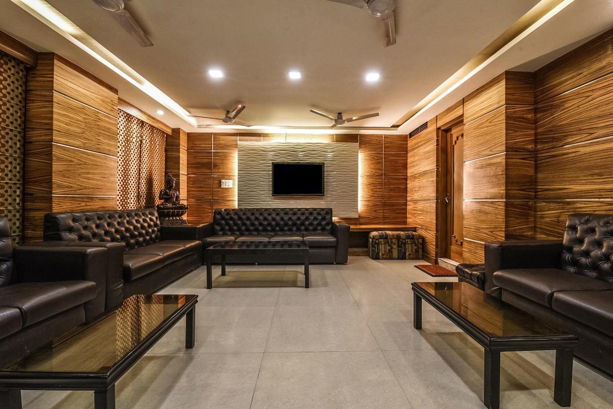 Super Hotel O Mohit Regency Bhopal Eksteriør billede