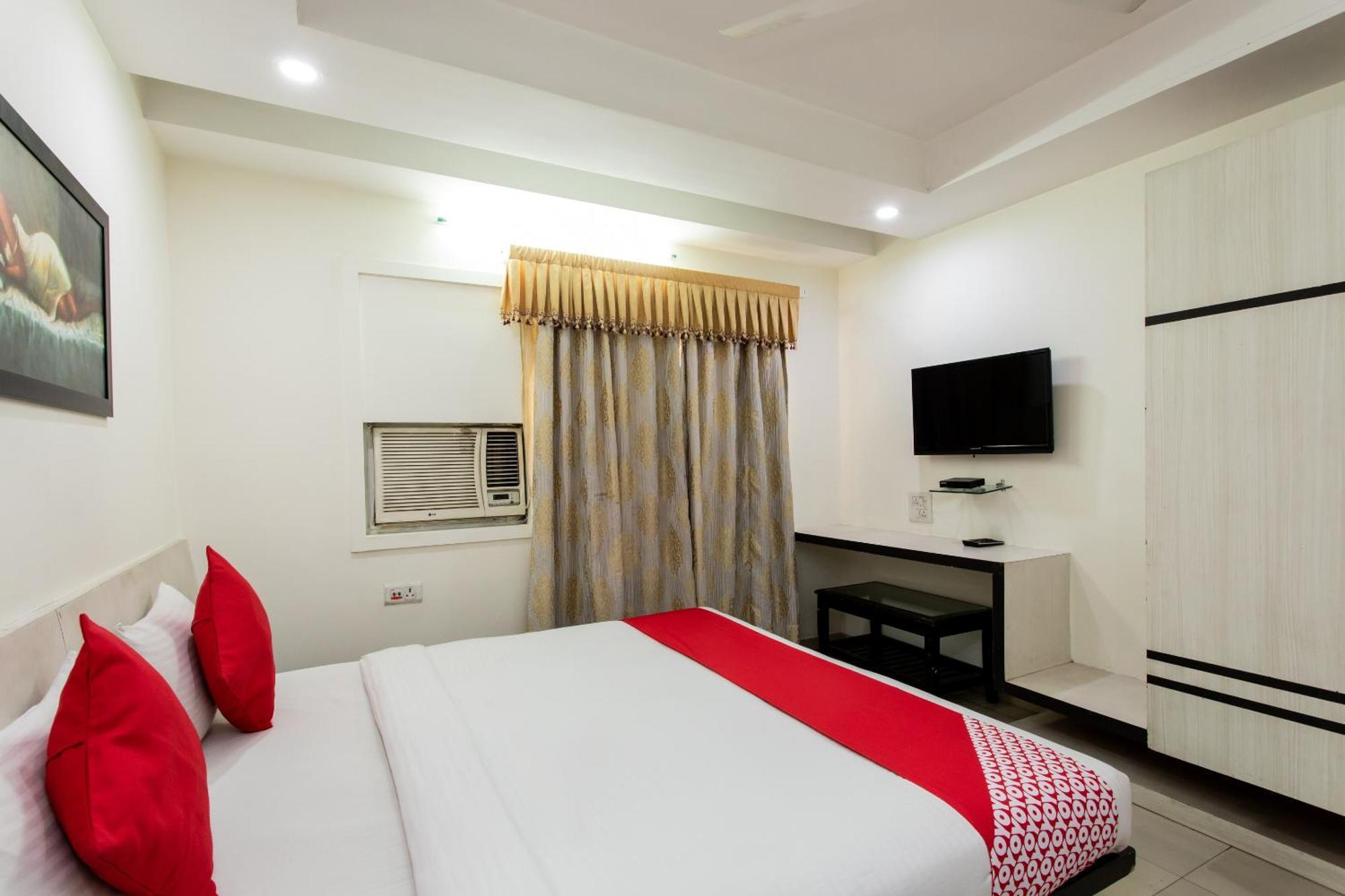 Super Hotel O Mohit Regency Bhopal Eksteriør billede