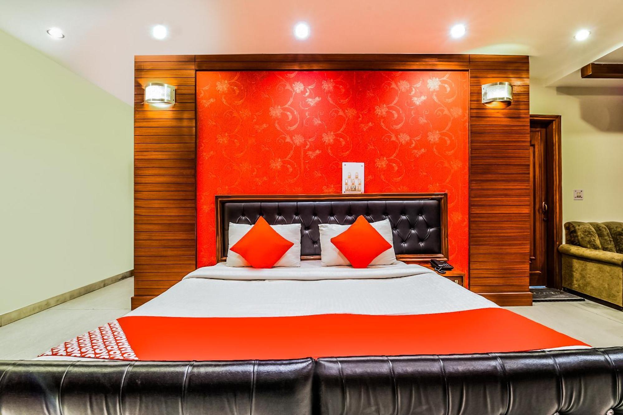 Super Hotel O Mohit Regency Bhopal Eksteriør billede
