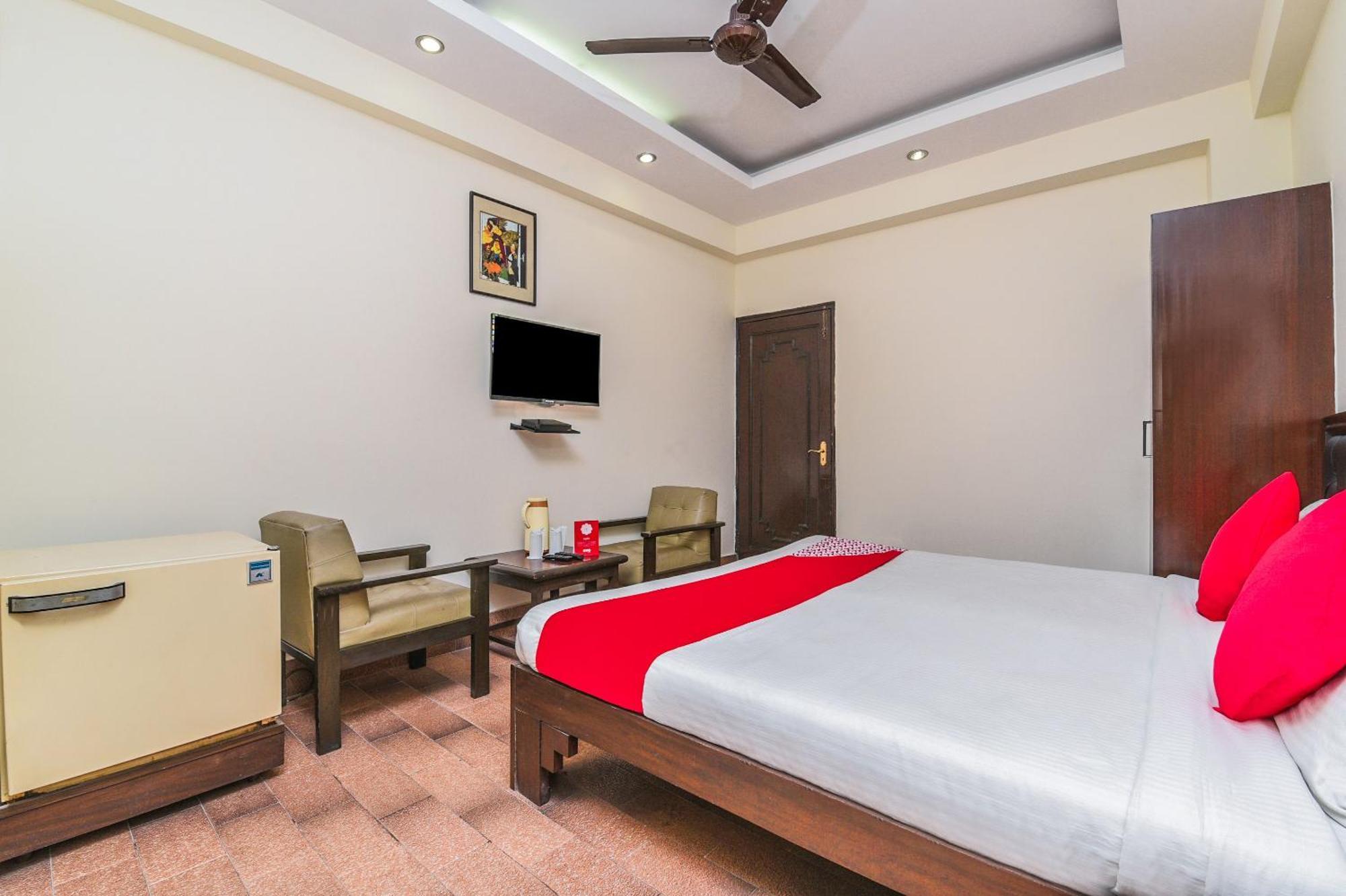 Super Hotel O Mohit Regency Bhopal Eksteriør billede